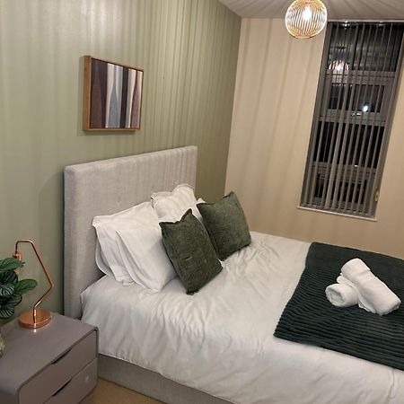 Central Birmingham City Apartment -Smart Tv - Free Parking Onsite 外观 照片