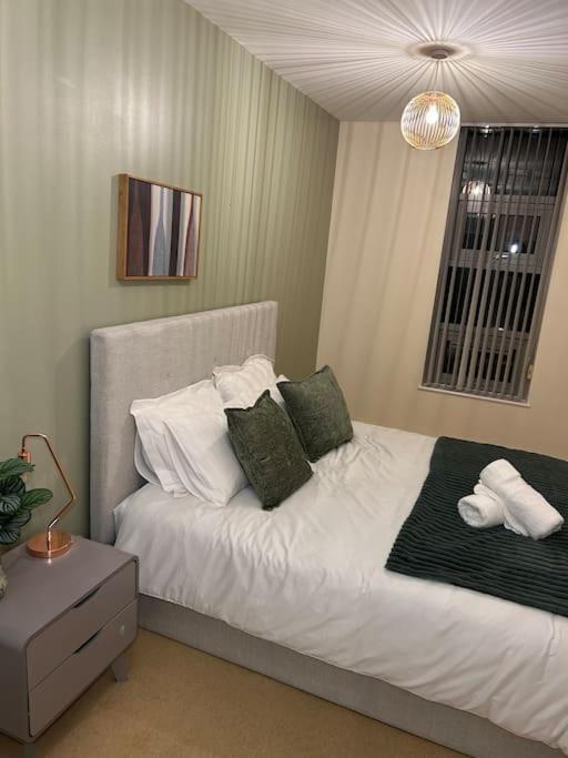 Central Birmingham City Apartment -Smart Tv - Free Parking Onsite 外观 照片