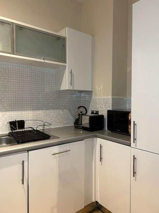 Central Birmingham City Apartment -Smart Tv - Free Parking Onsite 外观 照片