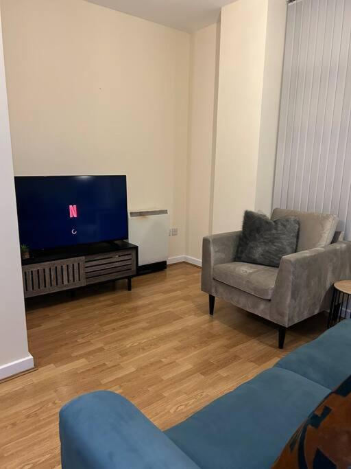 Central Birmingham City Apartment -Smart Tv - Free Parking Onsite 外观 照片