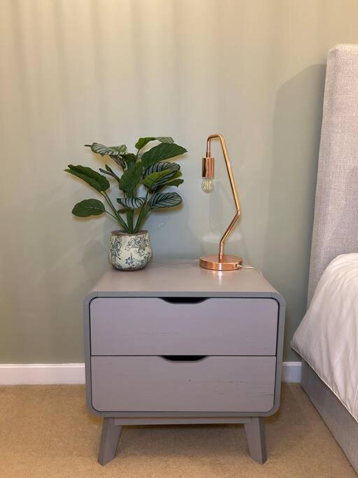 Central Birmingham City Apartment -Smart Tv - Free Parking Onsite 外观 照片